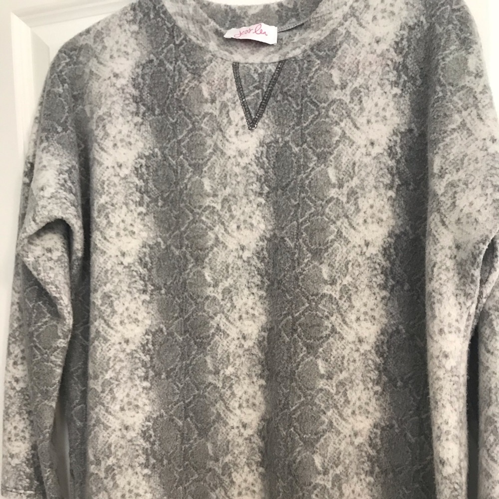 Boutique fleece top